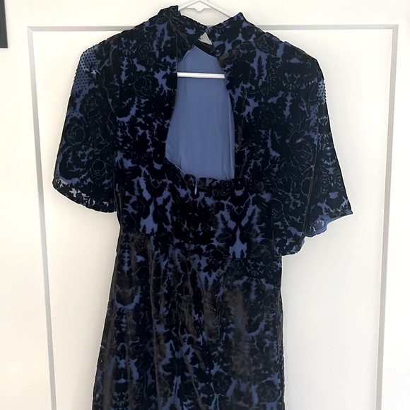 HOLIDAY PARTY Anthropologie blue black velvet mini dress - Picture 3 of 6